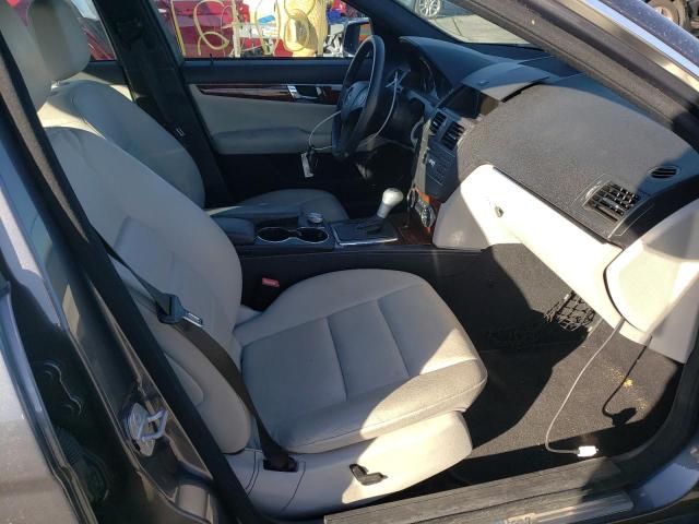 Photo 5 from auction – 2011 MERCEDES-BENZ C 300 with VIN WDDGF5EB4BR174100