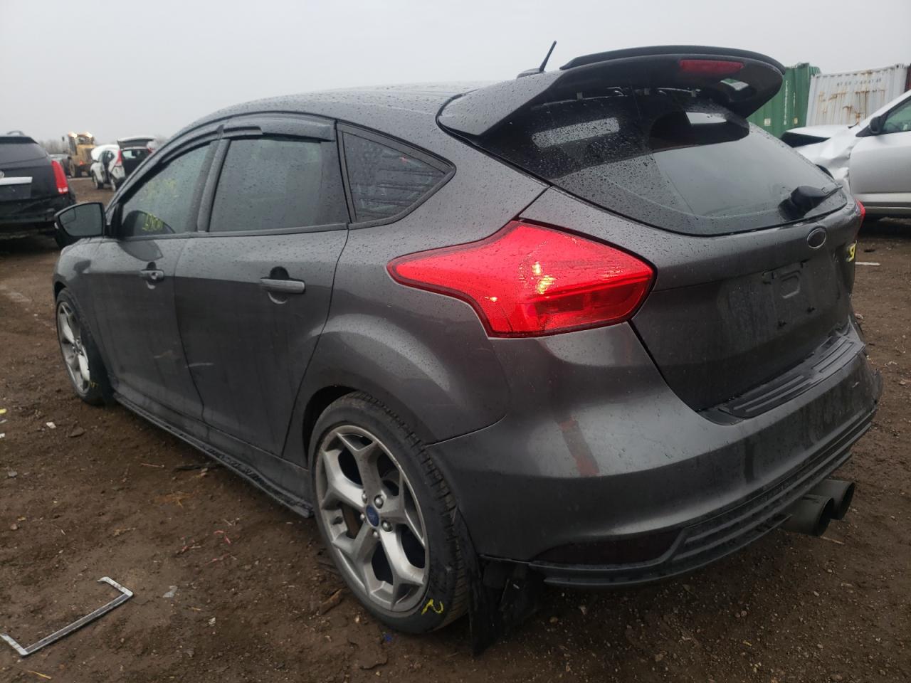 Photo 3 from auction – 2016 FORD FOCUS ST with VIN 1FADP3L9XGL215487