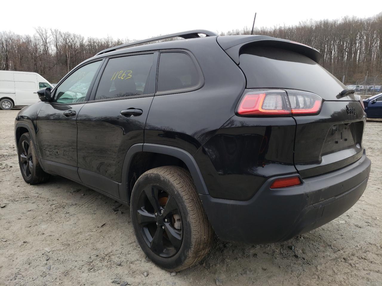 Photo 3 from auction – 2020 JEEP CHEROKEE L with VIN 1C4PJLLB5LD568431