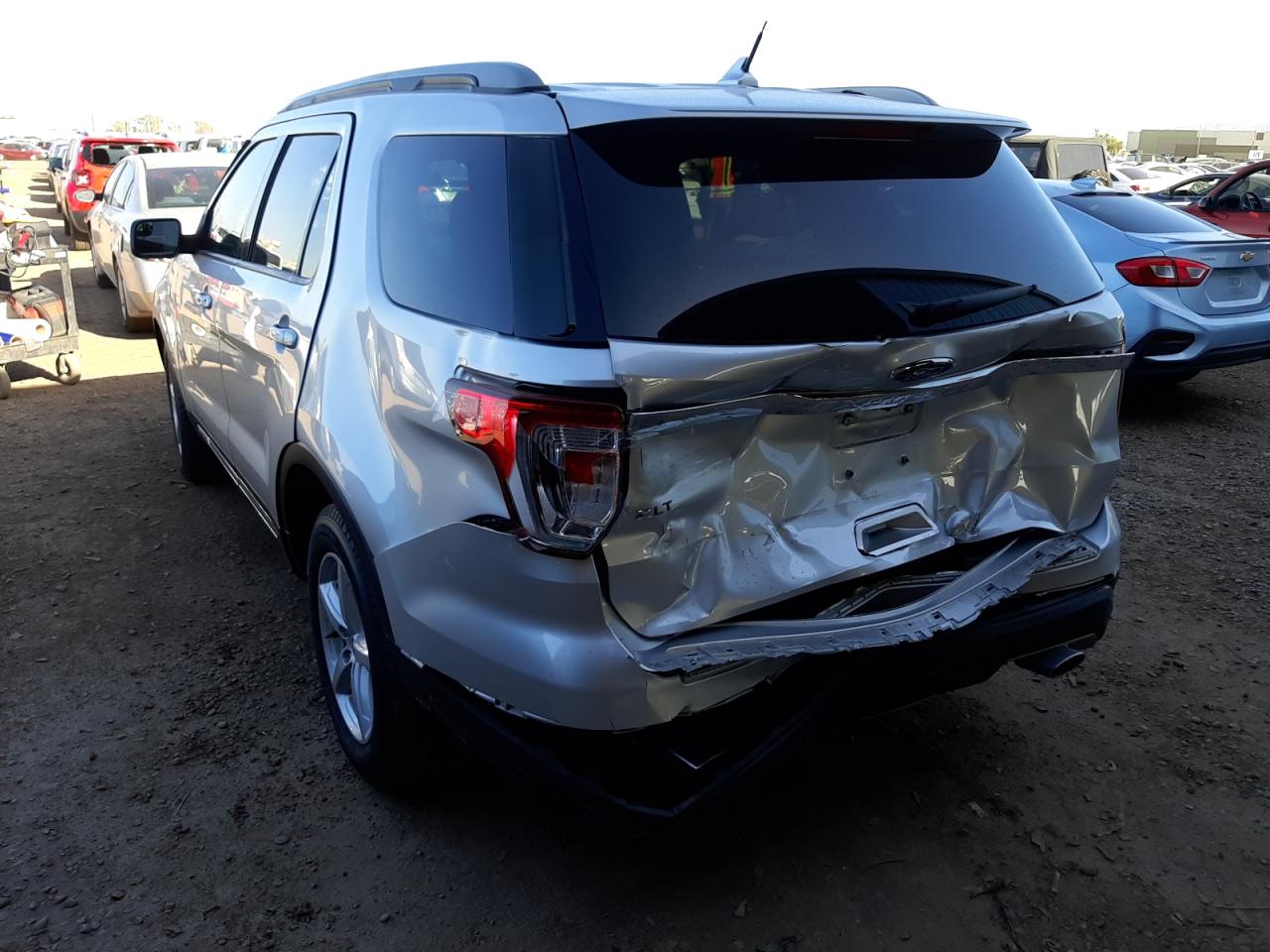 Foto 3 de la subasta – 2018 FORD EXPLORER X con VIN 1FM5K7D88JGC41897
