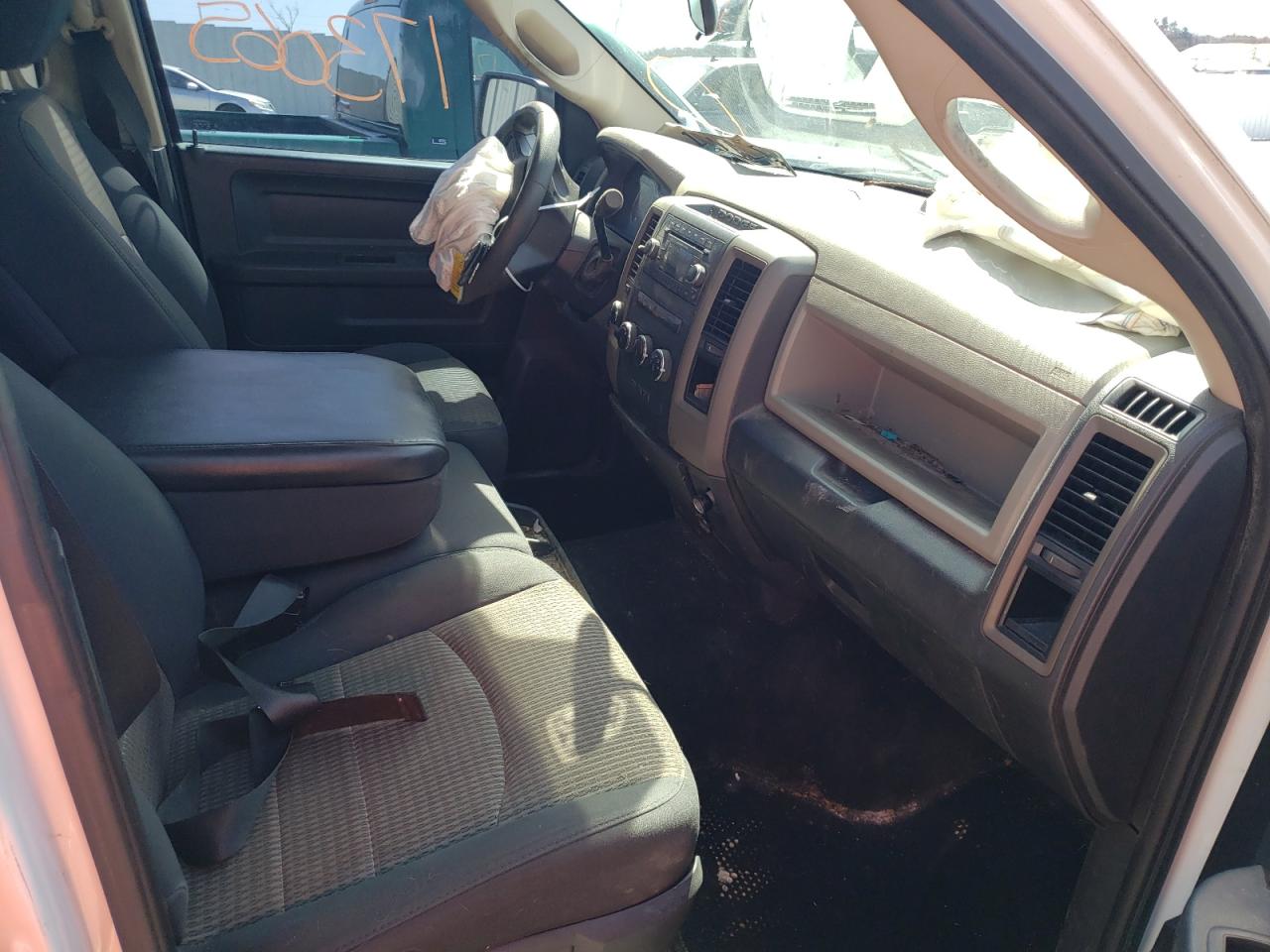 Photo 5 from auction – 2012 DODGE RAM 1500 S with VIN 1C6RD7KT8CS340461
