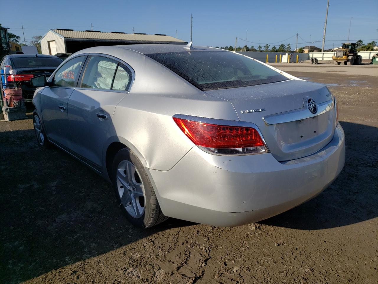 Photo 3 from auction – 2010 BUICK LACROSSE with VIN 1G4GB5EG6AF283137