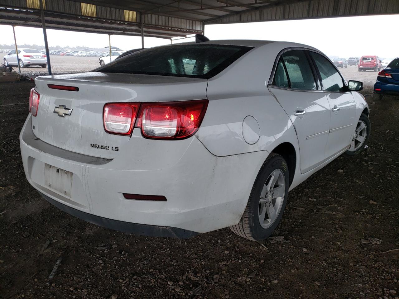 Photo 4 from auction – 2015 CHEVROLET MALIBU LS with VIN 1G11B5SL7FF352106