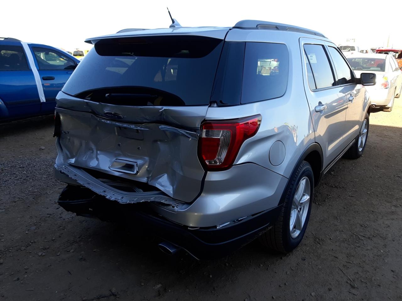 Photo 4 from auction – 2018 FORD EXPLORER X with VIN 1FM5K7D88JGC41897