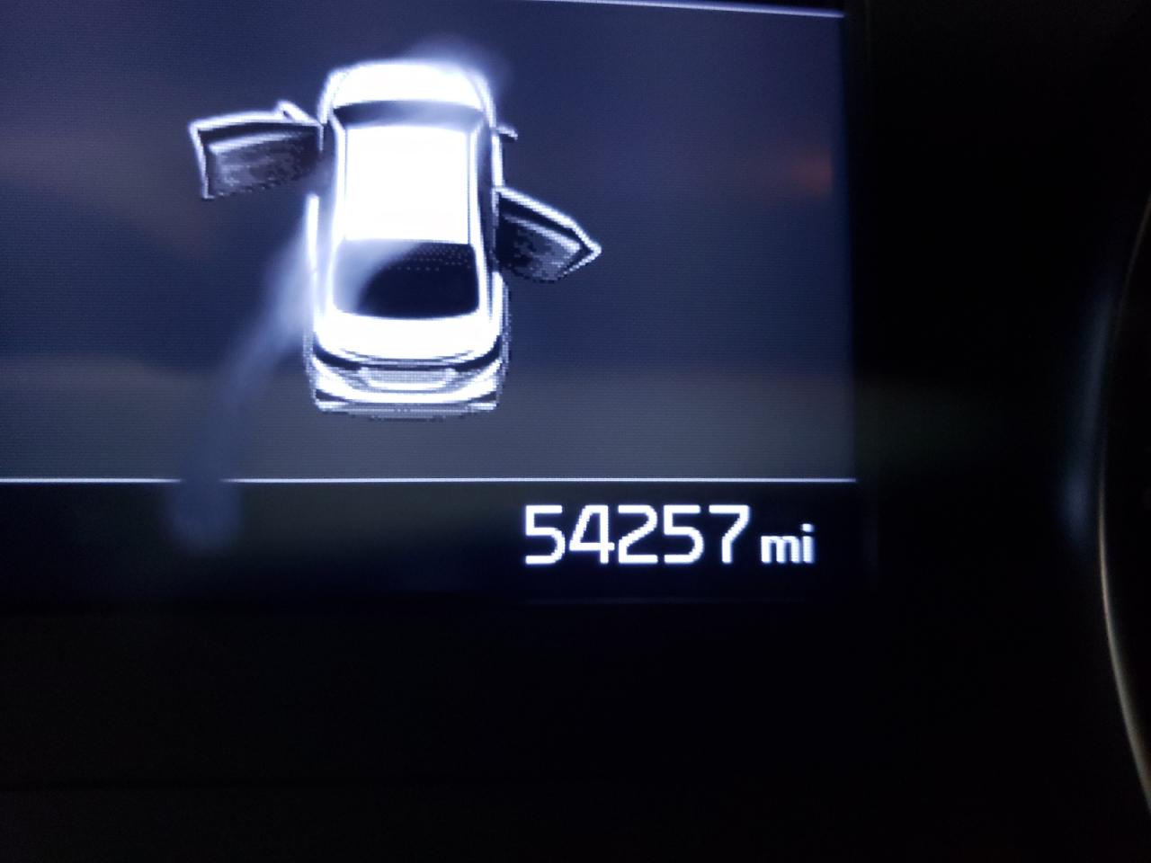 Photo 8 from auction – 2019 KIA FORTE FE with VIN 3KPF24AD1KE133776