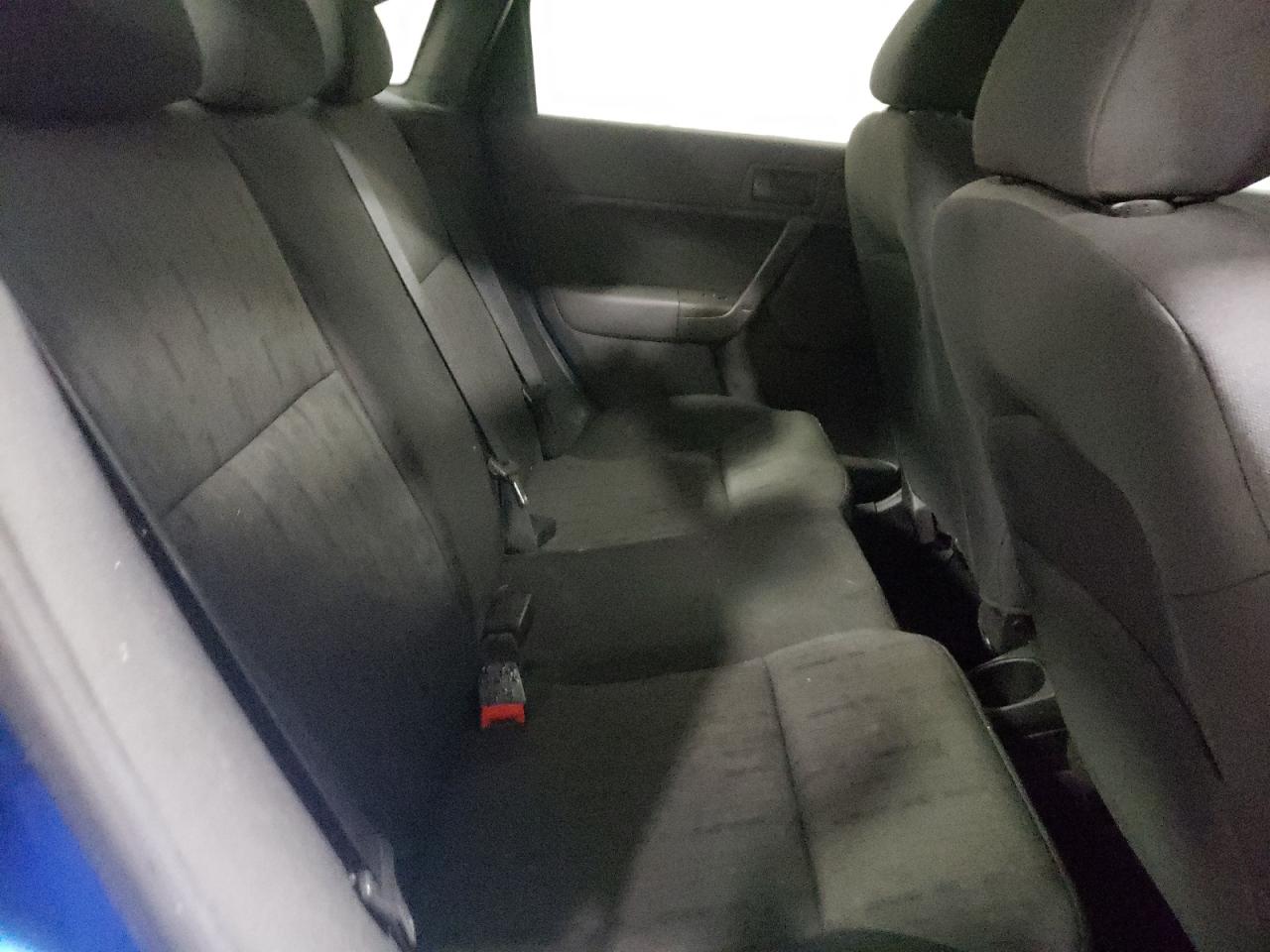 Photo 6 from auction – 2011 FORD FOCUS SE with VIN 1FAHP3FN7BW195037