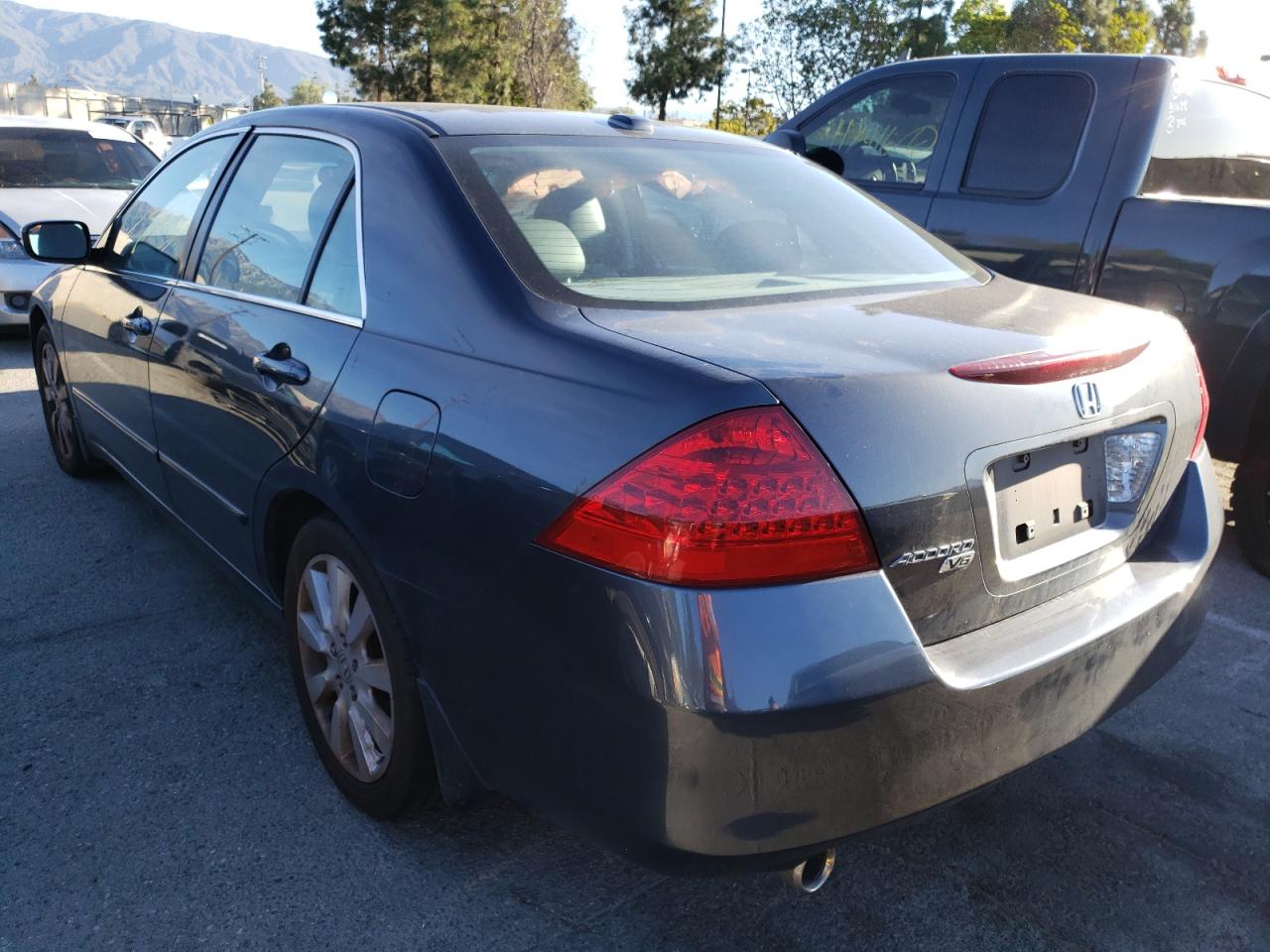 Photo 3 from auction – 2006 HONDA ACCORD EX with VIN 1HGCM66566A048436