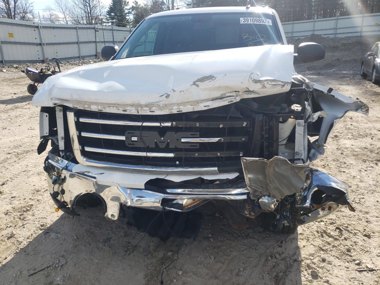 Photo 9 from auction – 2013 GMC SIERRA K15 with VIN 1GTV2VE25DZ304546