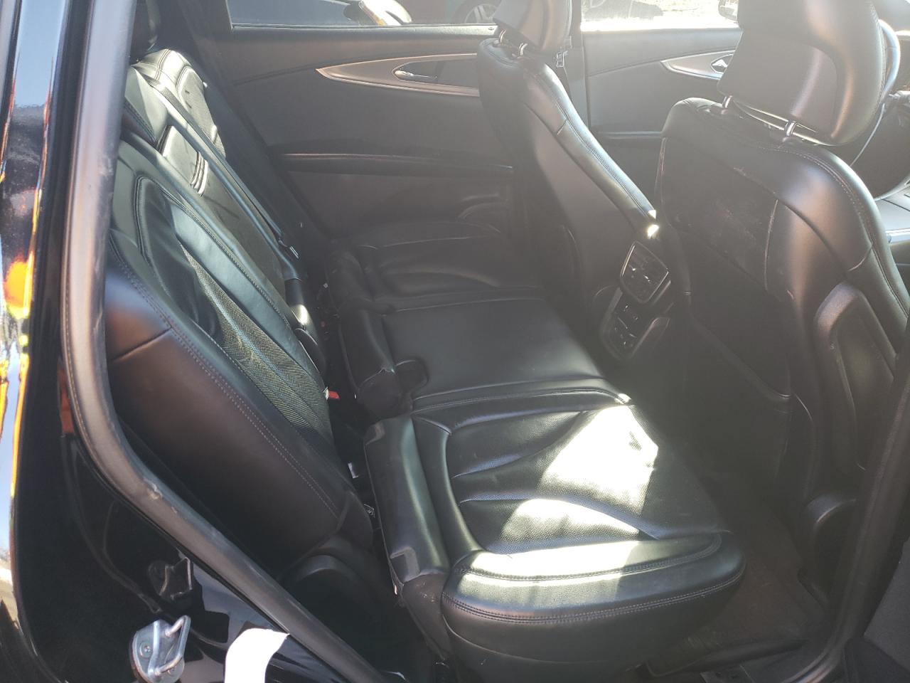 Photo 6 from auction – 2018 LINCOLN MKX RESERV with VIN 2LMPJ8LP6JBL49182