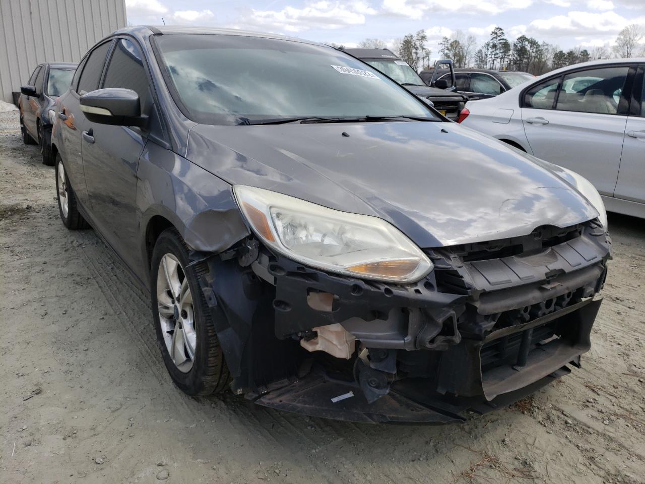 FORD FOCUS SE 2013 with VIN 1FADP3K26DL325792 - Photo from auction