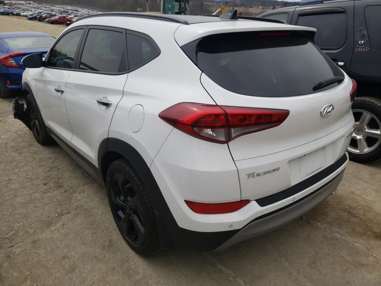 Photo 3 from auction – 2017 HYUNDAI TUCSON LIM with VIN KM8J3CA21HU347804