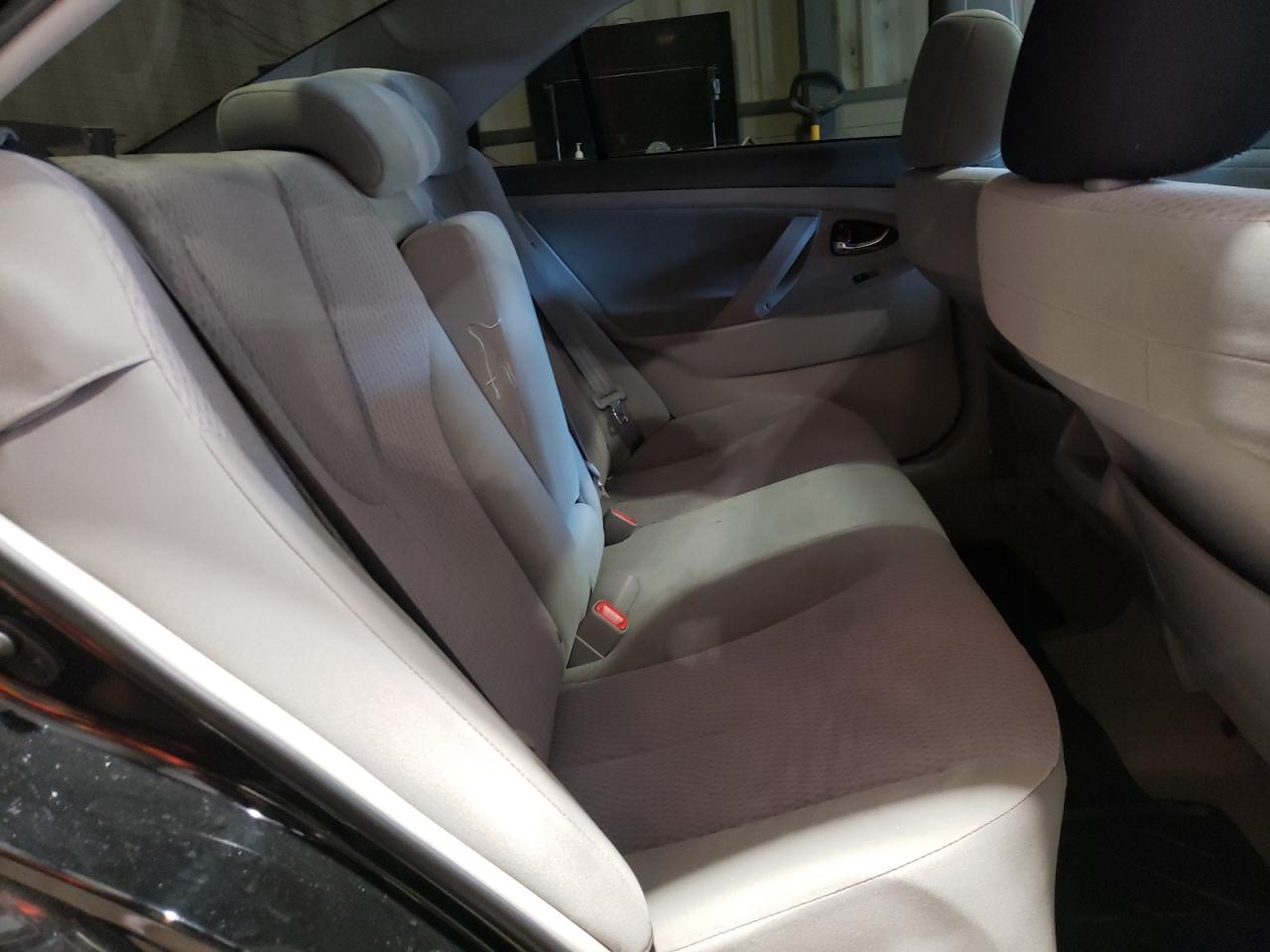 Photo 6 from auction – 2011 TOYOTA CAMRY BASE with VIN 4T1BF3EK3BU203815