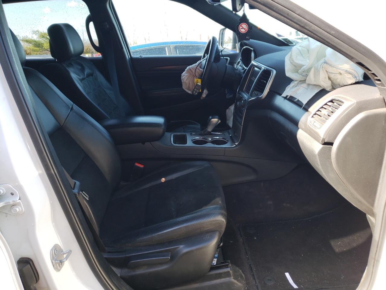 Photo 5 from auction – 2018 JEEP GRAND CHER with VIN 1C4RJFAG7JC320807