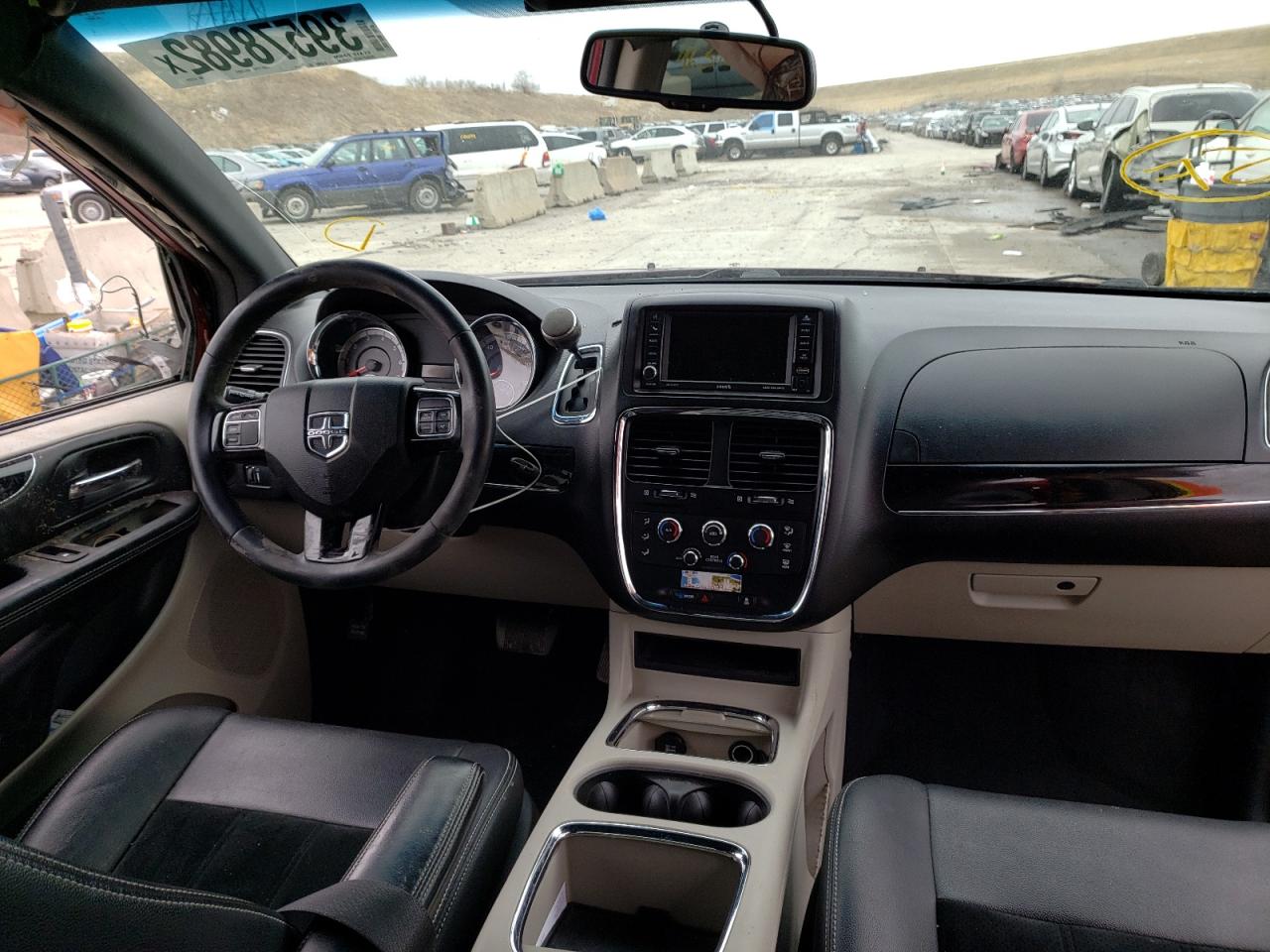 Фото 9 с аукциона – 2017 DODGE GRAND CARA с VIN 2C4RDGCG2HR672379