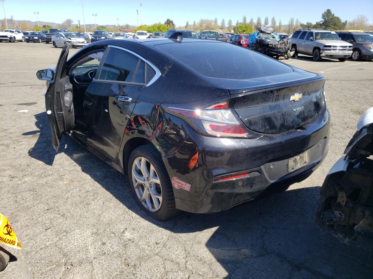 Photo 3 from auction – 2018 CHEVROLET VOLT PREMI with VIN 1G1RD6S56JU145232