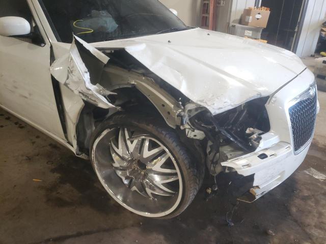 Photo 9 from auction – 2010 CHRYSLER 300 S with VIN 2C3CA2CV5AH328674