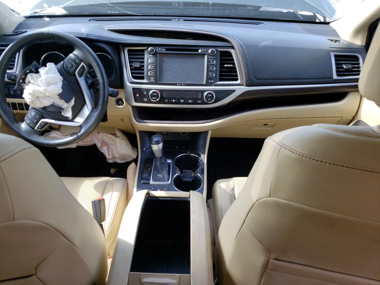 Photo 9 from auction – 2014 TOYOTA HIGHLANDER with VIN 5TDDKRFH5ES030547