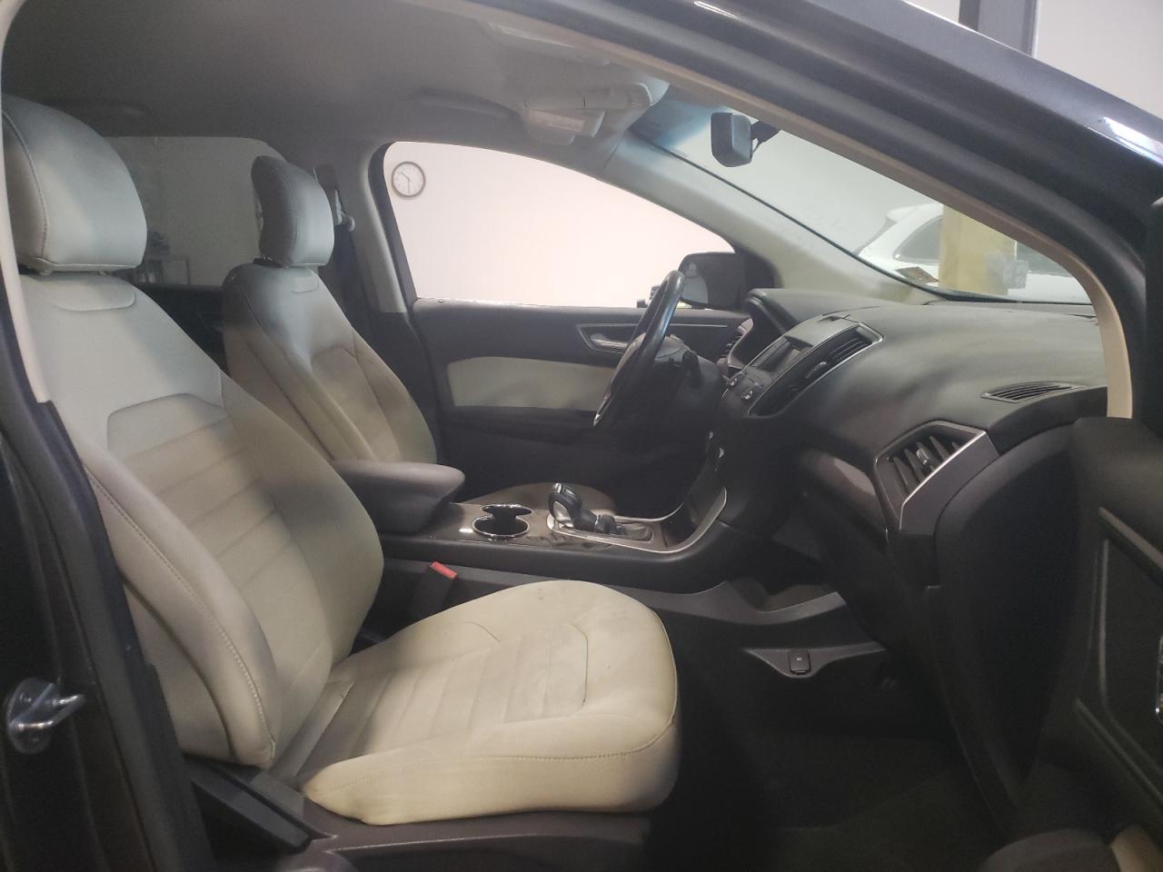 Photo 5 from auction – 2015 FORD EDGE SEL with VIN 2FMTK3J85FBB04032