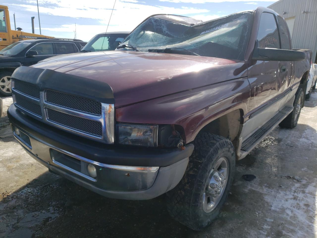 Photo 2 from auction – 2001 DODGE RAM 2500 with VIN 1B7KF23601J247467