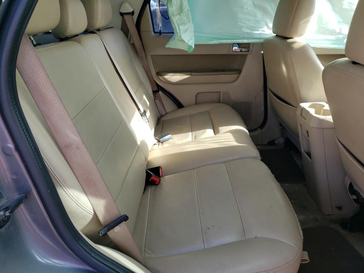Foto 6 de la subasta – 2012 FORD ESCAPE LIM con VIN 1FMCU0EG9CKA92236