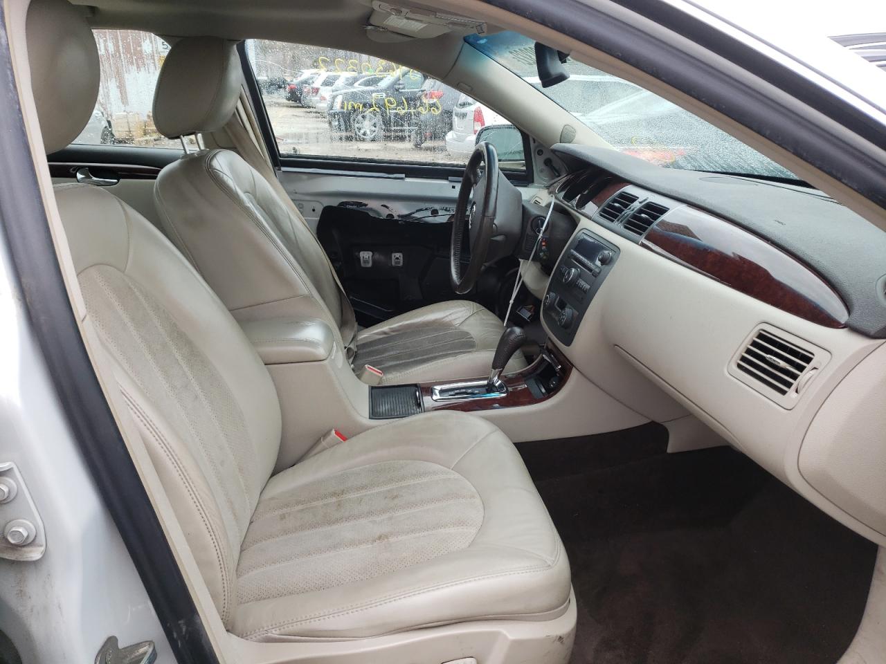 Photo 5 from auction – 2010 BUICK LUCERNE CX with VIN 1G4HD5EM0AU112853