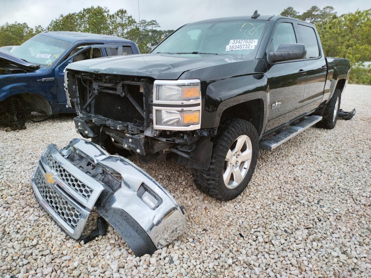 Photo 2 from auction – 2015 CHEVROLET SILVERADO with VIN 3GCPCREC2FG400417