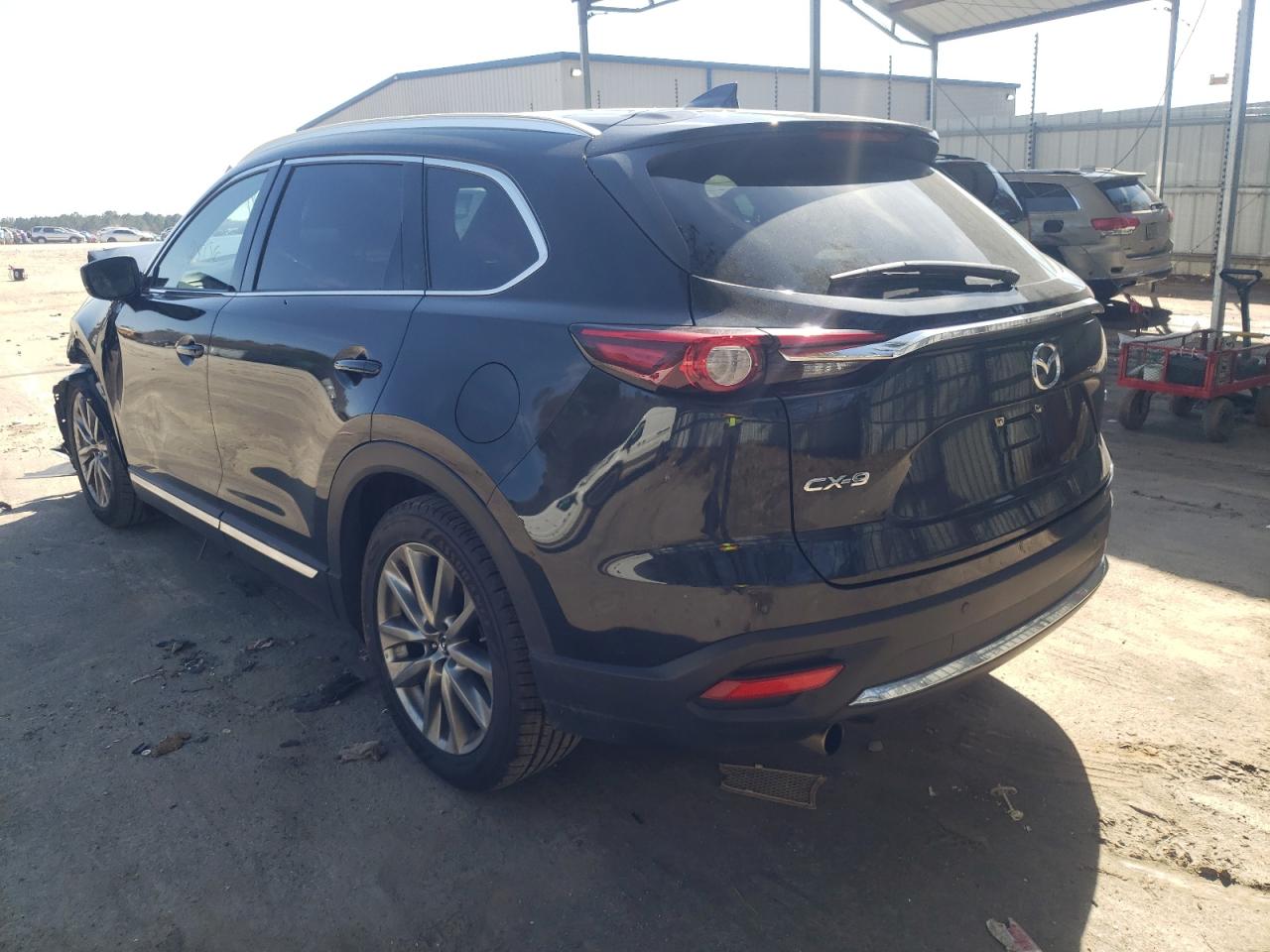 Photo 3 from auction – 2018 MAZDA CX-9 with VIN JM3TCADYXJ0233211