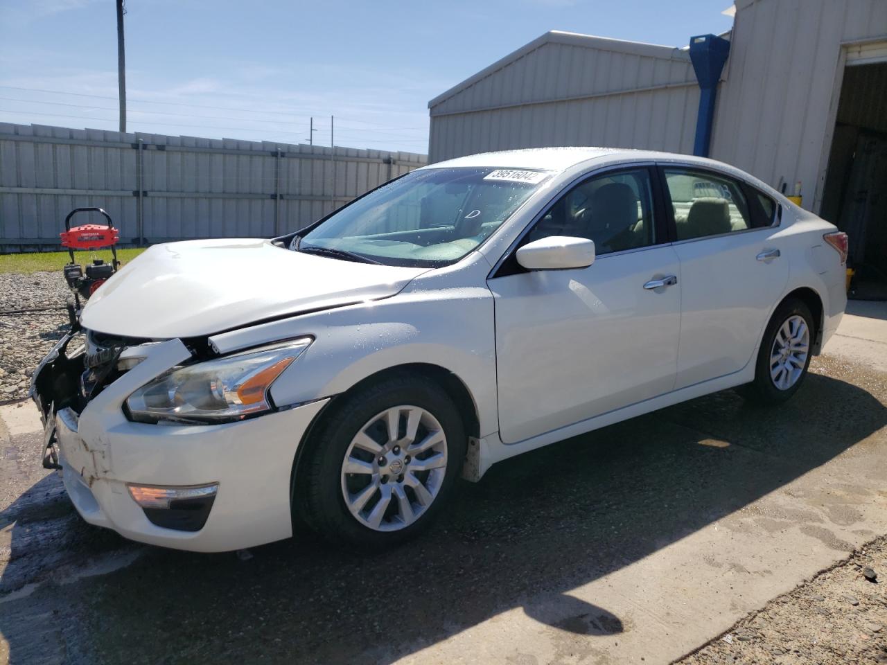 Photo 2 from auction – 2015 NISSAN ALTIMA 2.5 with VIN 1N4AL3AP2FC178692
