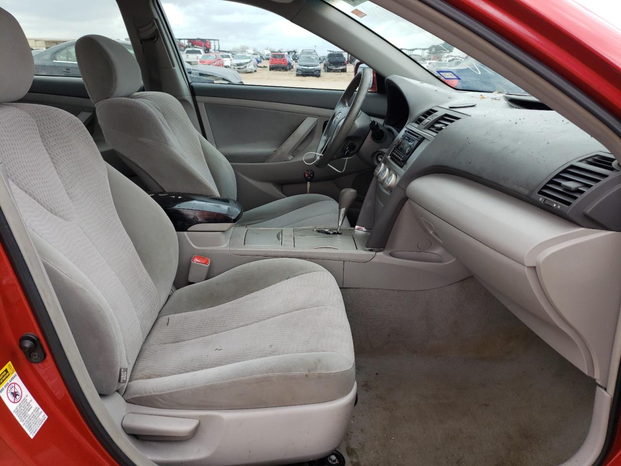 Photo 5 from auction – 2011 TOYOTA CAMRY BASE with VIN 4T1BF3EK1BU646030