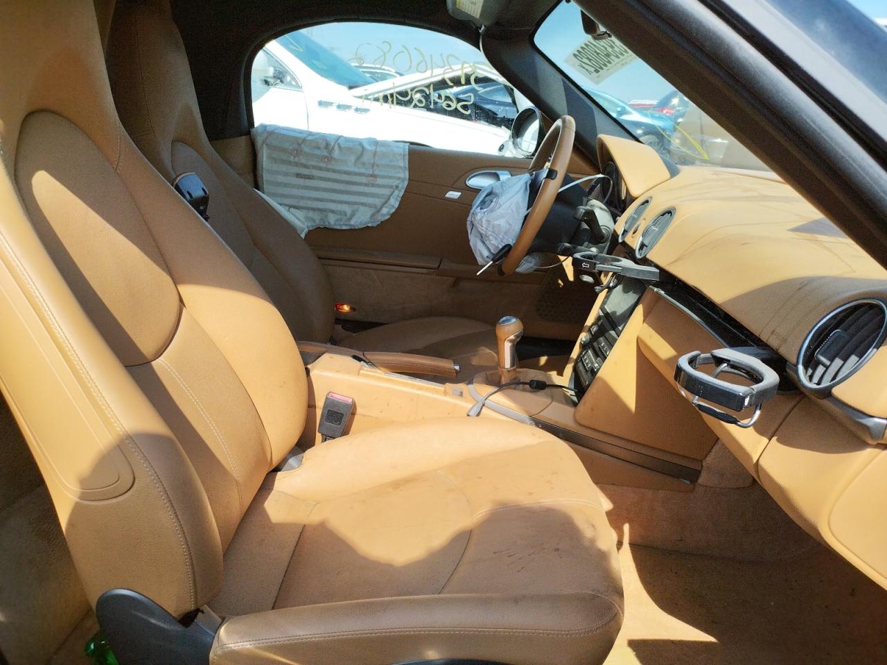 Photo 5 from auction – 2011 PORSCHE BOXSTER with VIN WP0CA2A81BS710073