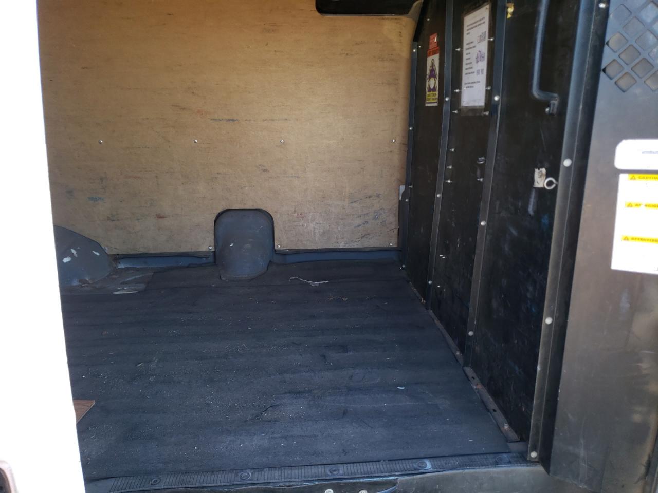 Photo 6 from auction – 2010 FORD ECONOLINE with VIN 1FTNE1EW8ADA91653