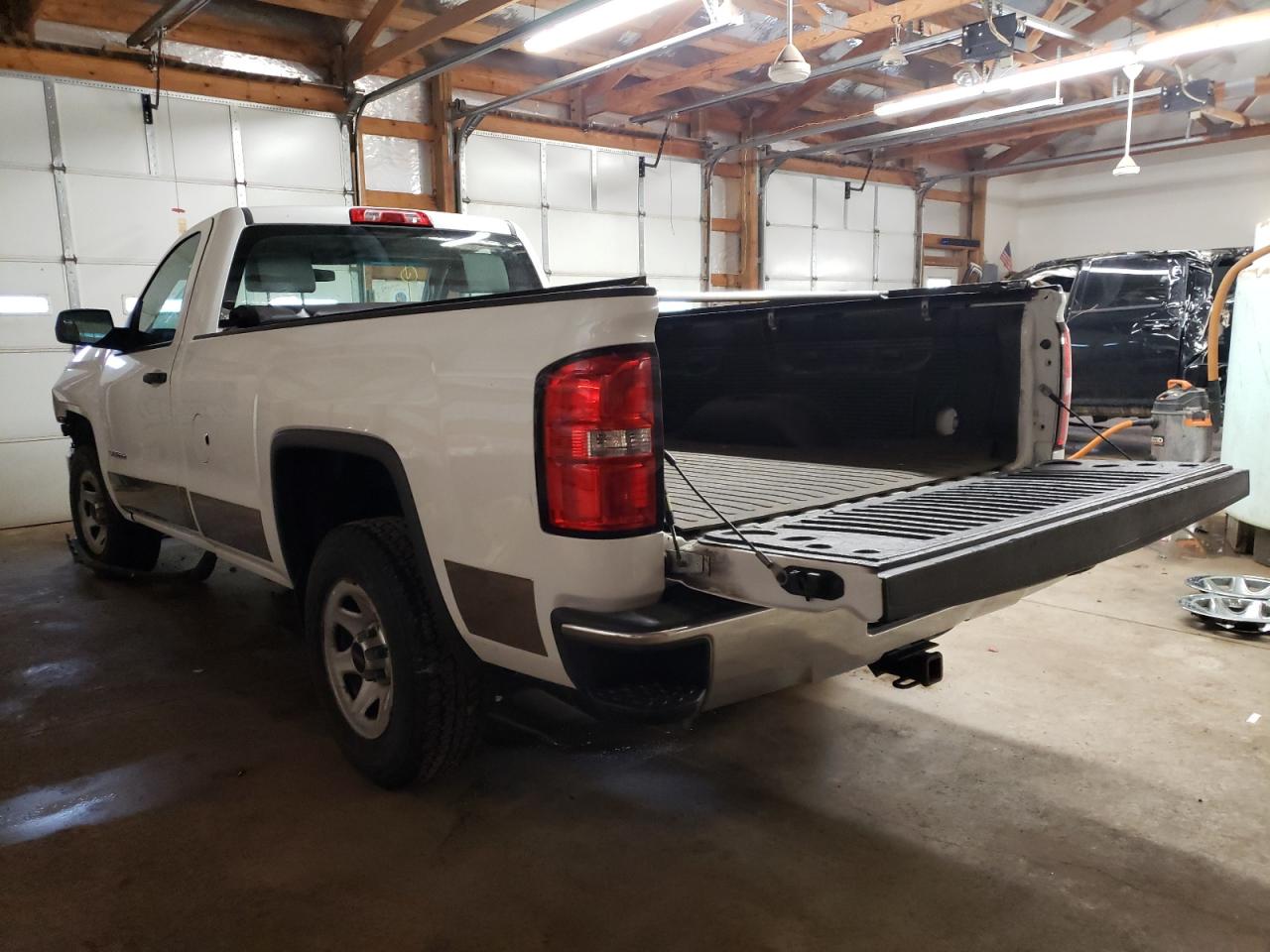 Photo 3 from auction – 2015 GMC SIERRA C15 with VIN 1GTN1TEC2FZ904976
