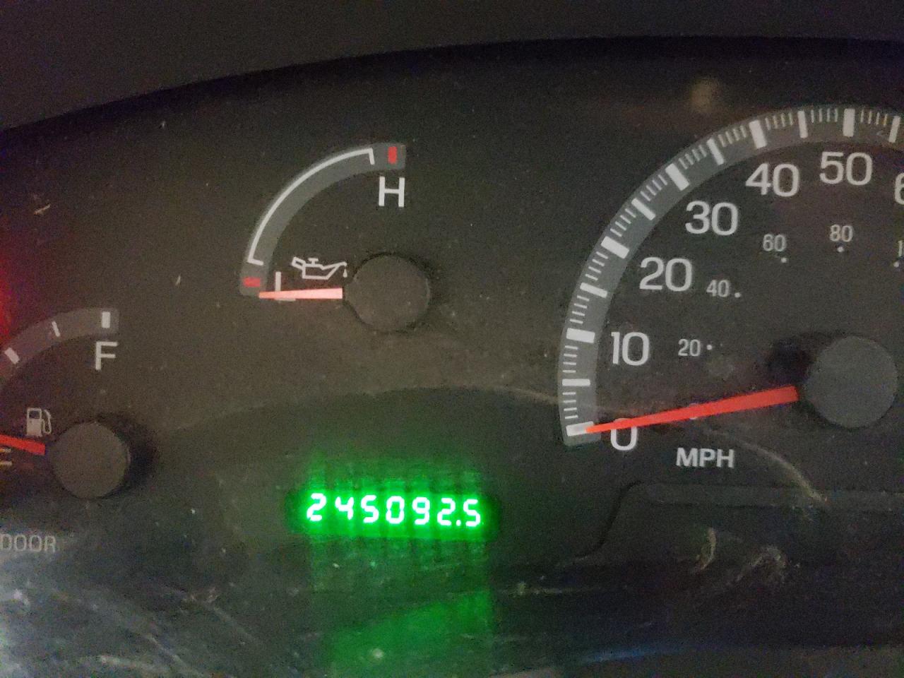 Photo 8 from auction – 2003 FORD F150 with VIN 1FTRX17WX3NA48955
