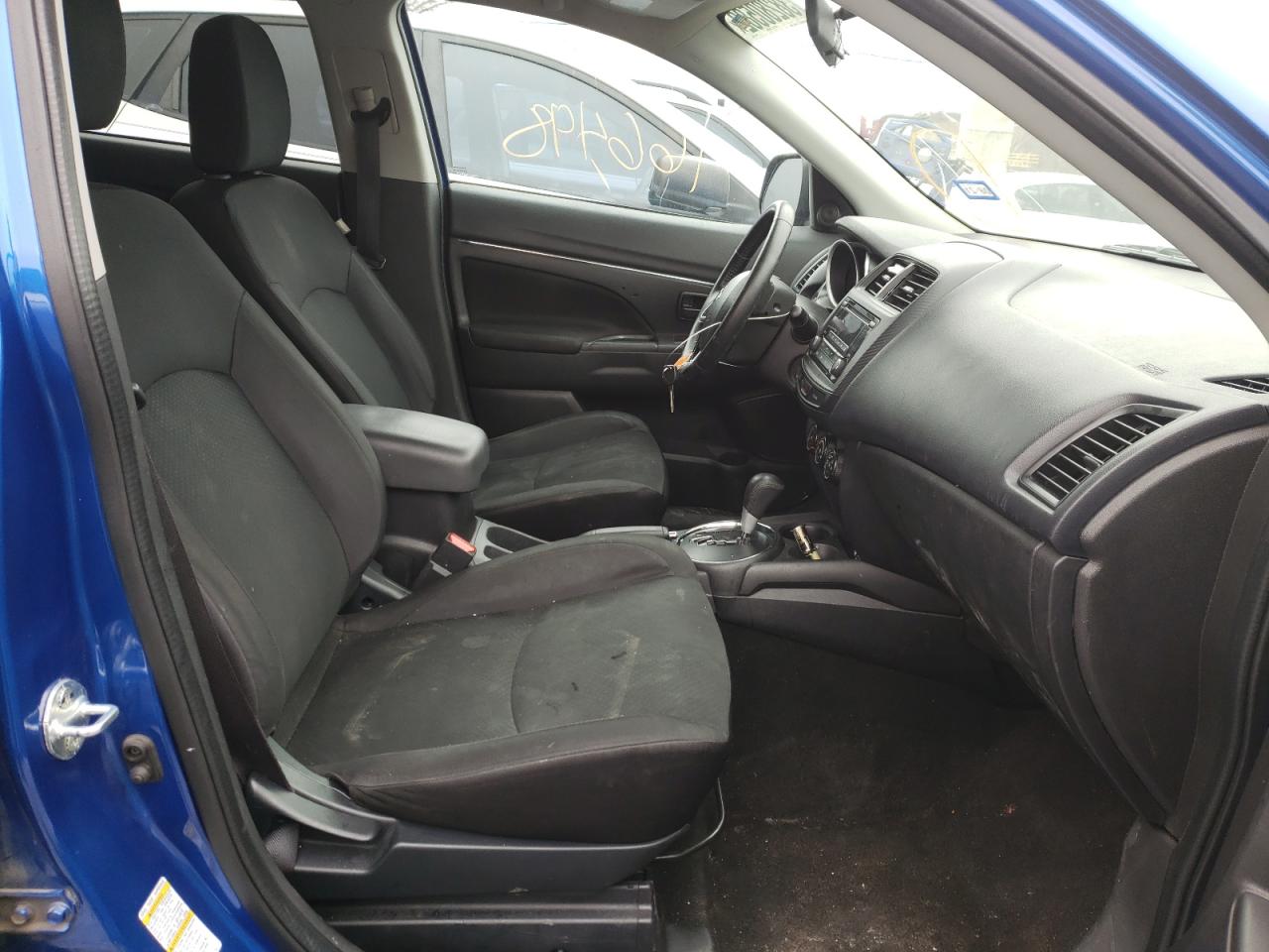 Photo 5 from auction – 2015 MITSUBISHI OUTLANDER with VIN 4A4AP3AU7FE014906