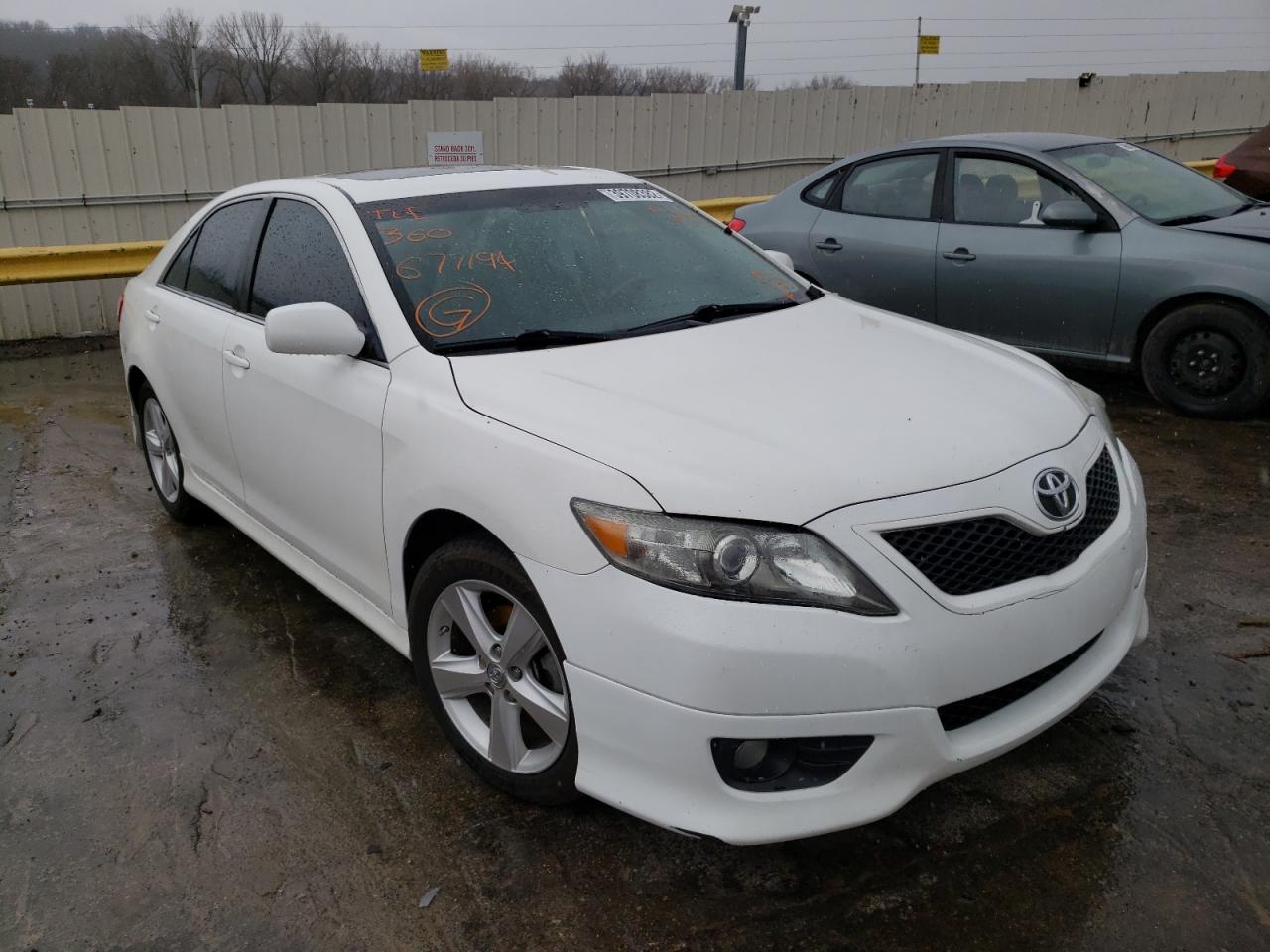 TOYOTA CAMRY BASE 2011 with VIN 4T1BF3EKXBU677194 - Photo from auction