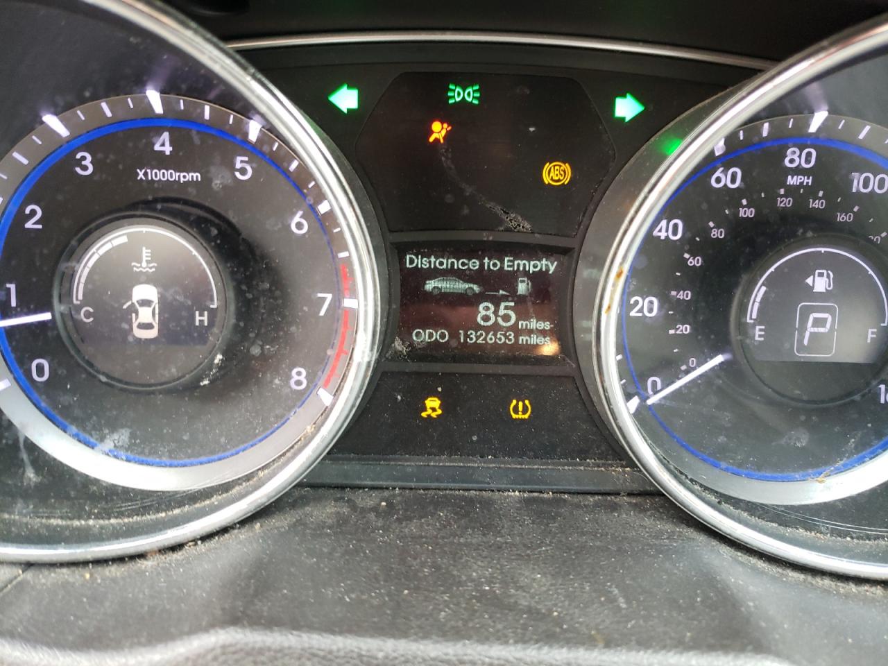 Фото 8 с аукциона – 2011 HYUNDAI SONATA SE с VIN 5NPEC4AC2BH102161