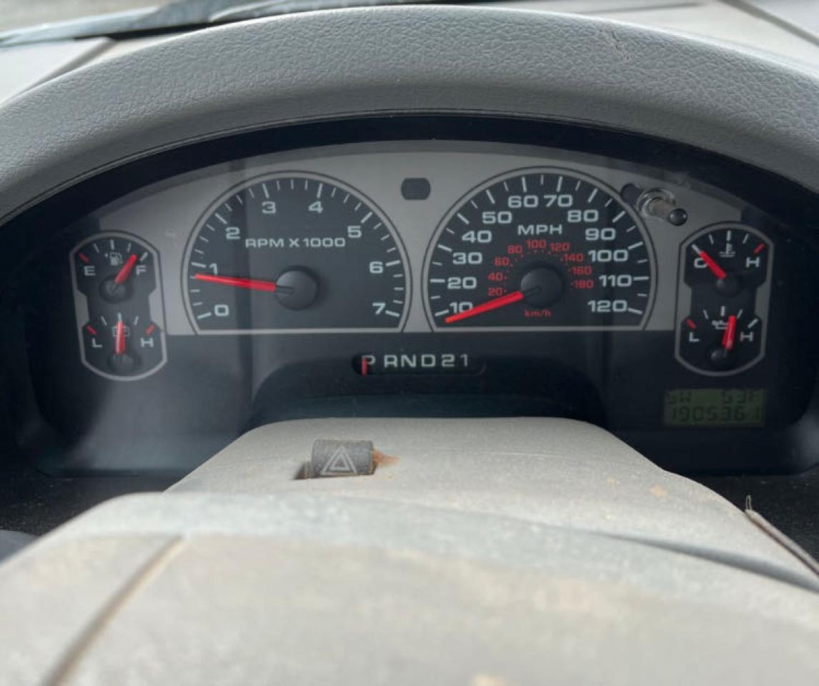 Photo 8 from auction – 2006 FORD F150 with VIN 1FTPX14V36NB56504