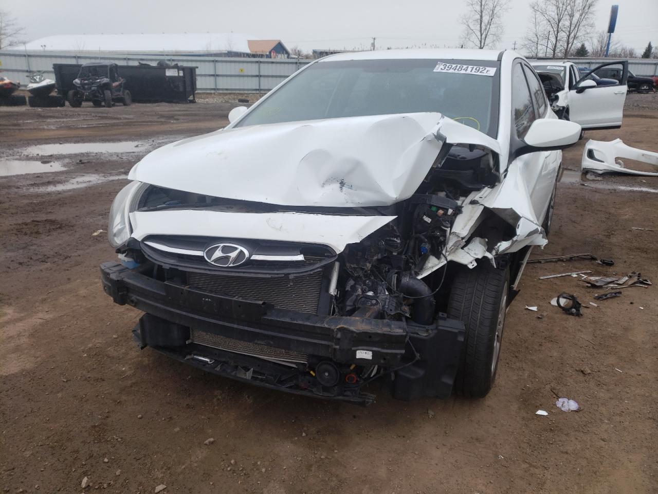 Photo 9 from auction – 2015 HYUNDAI ACCENT GLS with VIN KMHCT4AE4FU903495