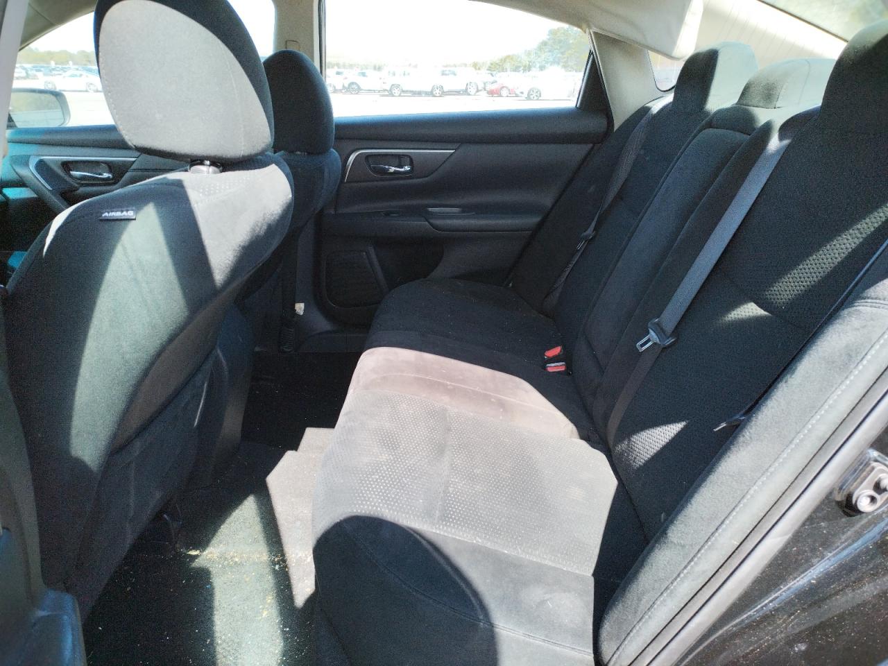 Photo 6 from auction – 2015 NISSAN ALTIMA 2.5 with VIN 1N4AL3AP7FC463677
