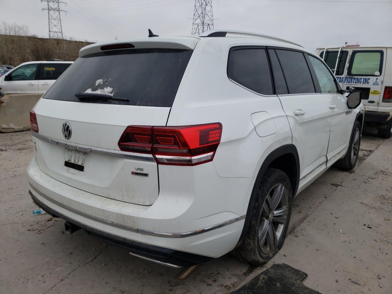 Photo 4 from auction – 2018 VOLKSWAGEN ATLAS SE with VIN 1V2PR2CA1JC575310