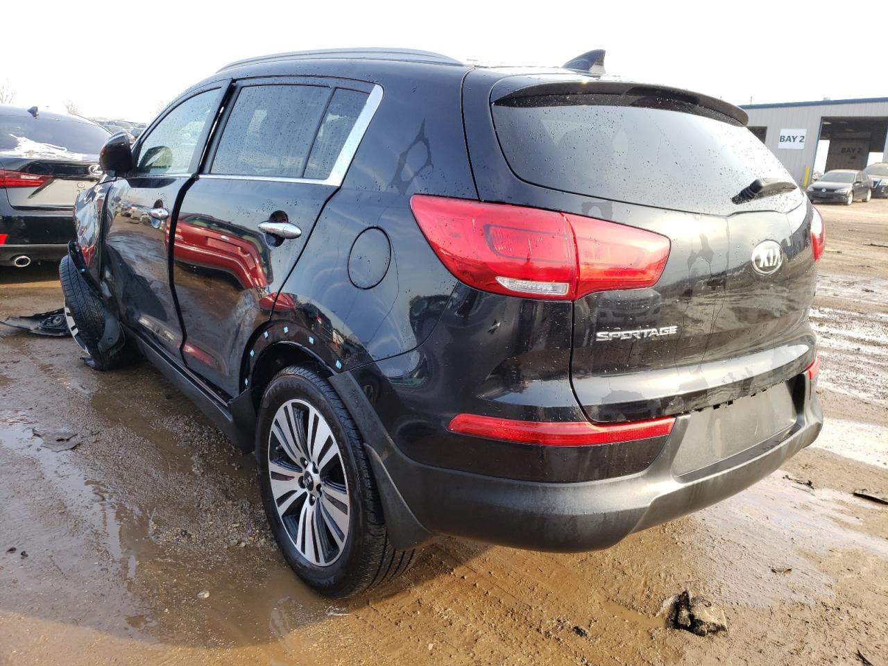 Photo 3 from auction – 2015 KIA SPORTAGE E with VIN KNDPCCAC3F7695851