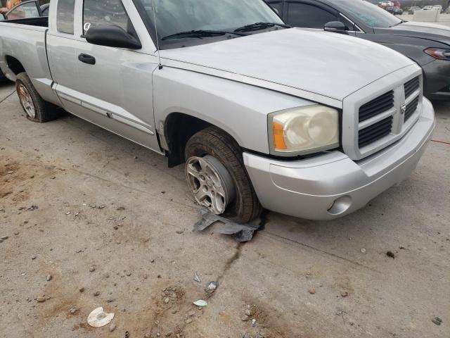 Photo 9 from auction – 2006 DODGE DAKOTA SLT with VIN 1D7HE42K66S558593