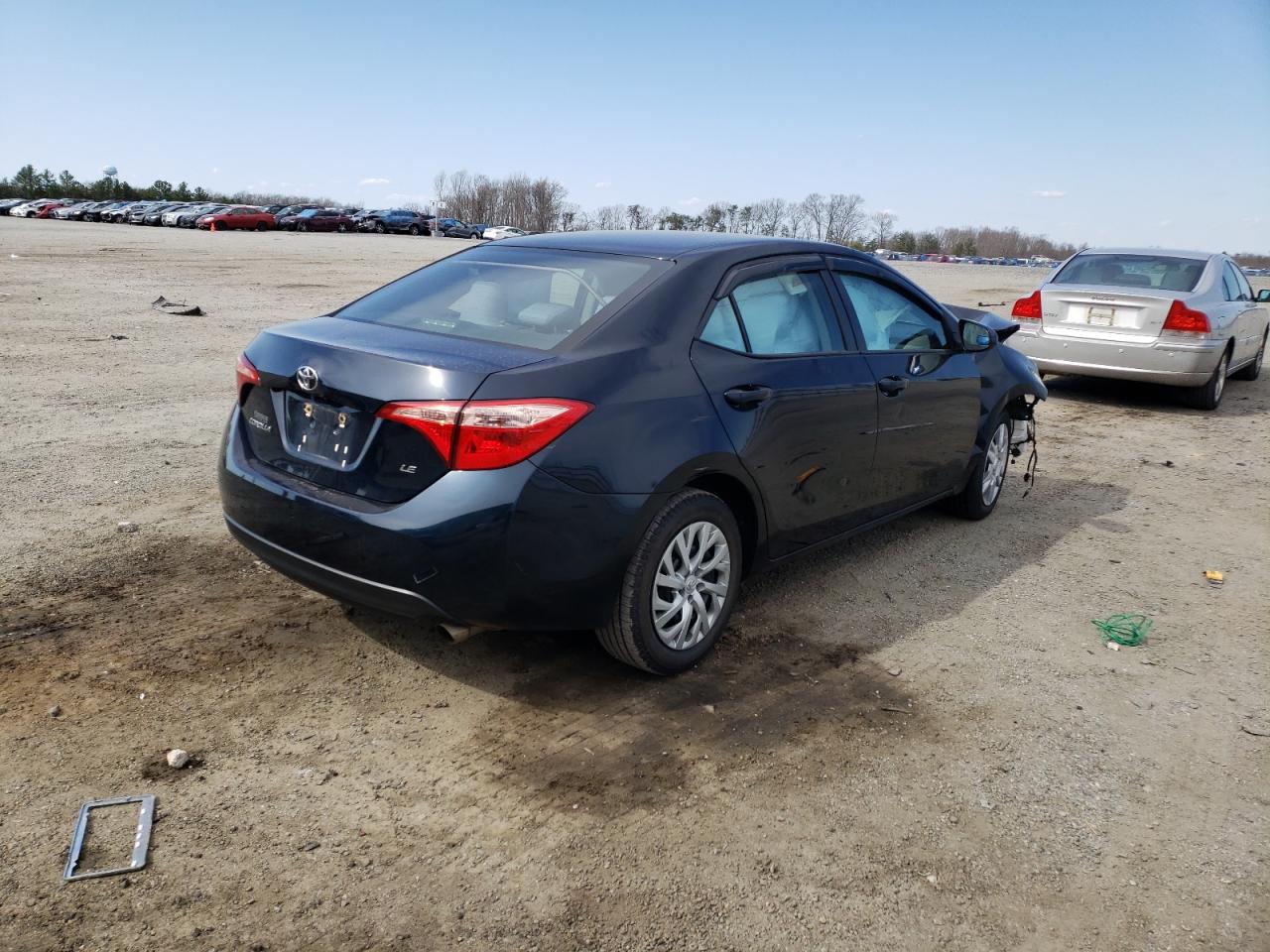 Photo 4 from auction – 2017 TOYOTA COROLLA L with VIN 2T1BURHE5HC880700