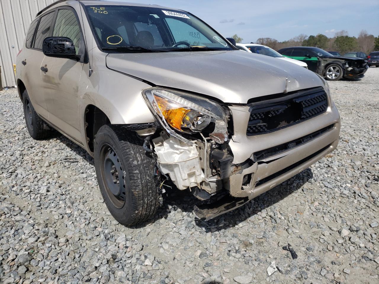 Photo 9 from auction – 2007 TOYOTA RAV4 with VIN JTMZD33V876032576