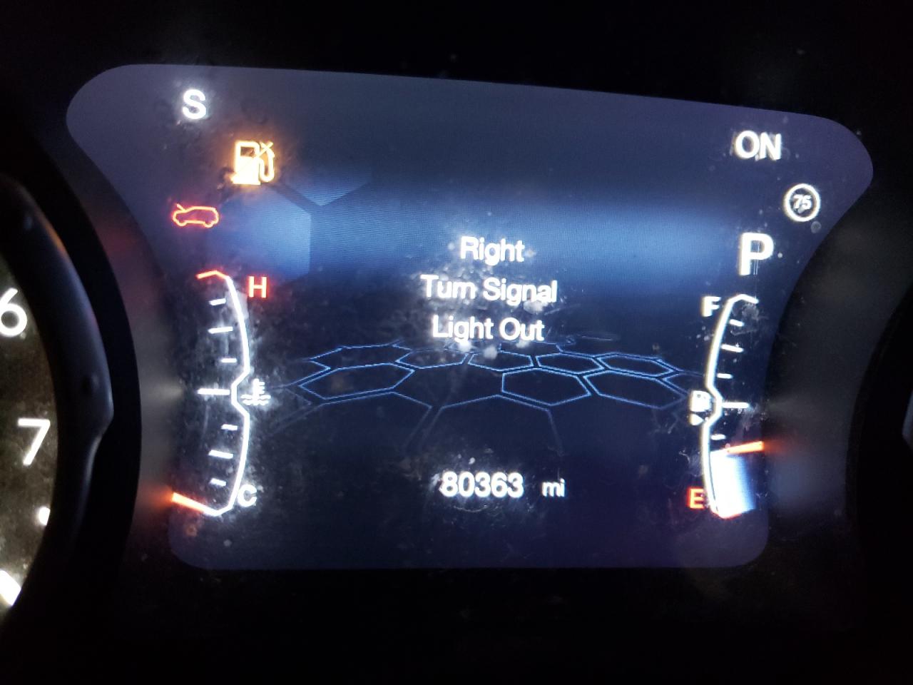 Photo 8 from auction – 2018 JEEP COMPASS LA with VIN 3C4NJDBB5JT177656