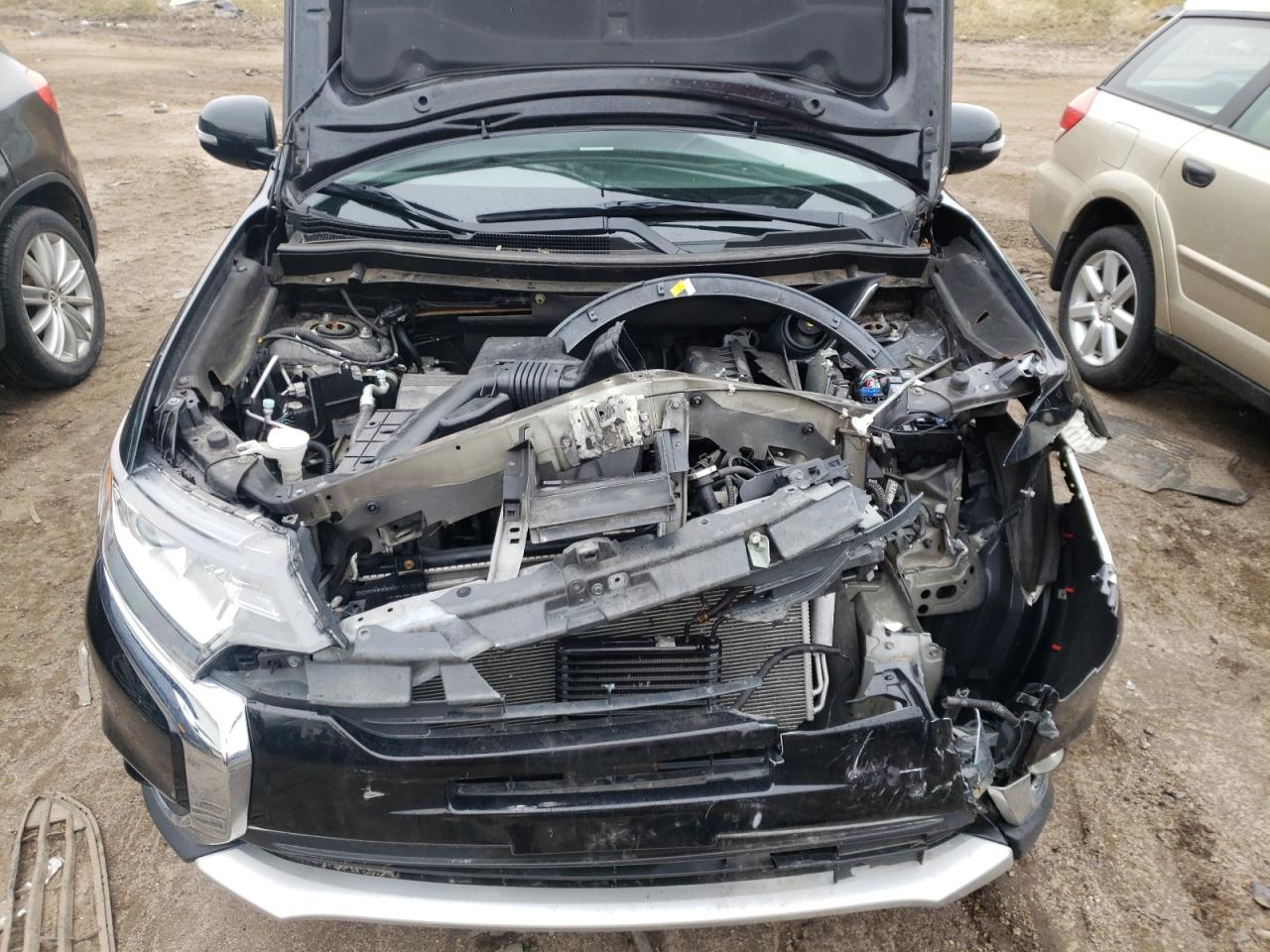 Photo 7 from auction – 2016 MITSUBISHI OUTLANDER with VIN JA4AZ3A38GZ010151