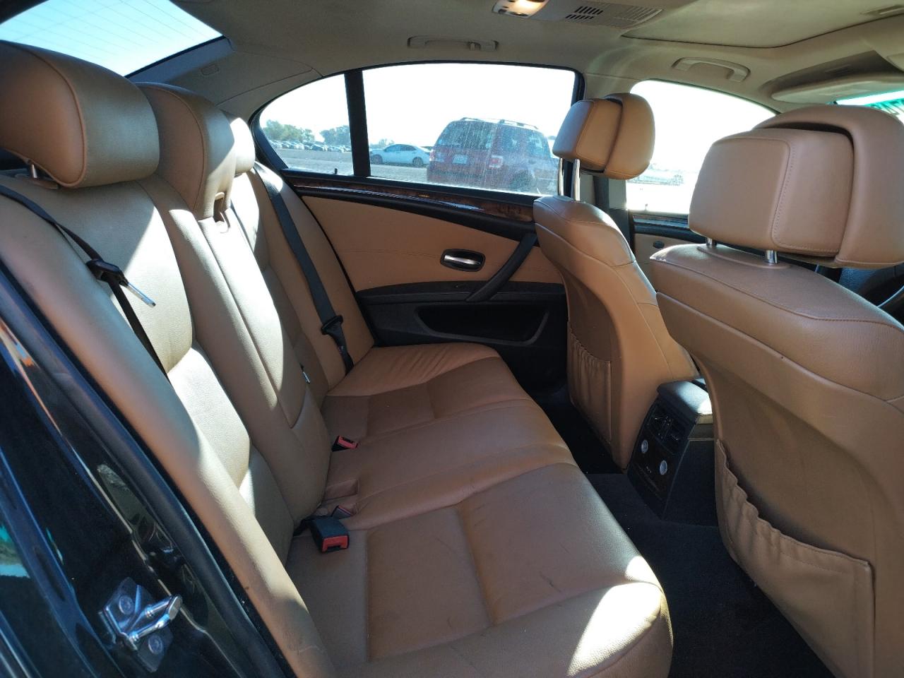 Photo 6 from auction – 2009 BMW 535 XI with VIN WBANV93539C135405