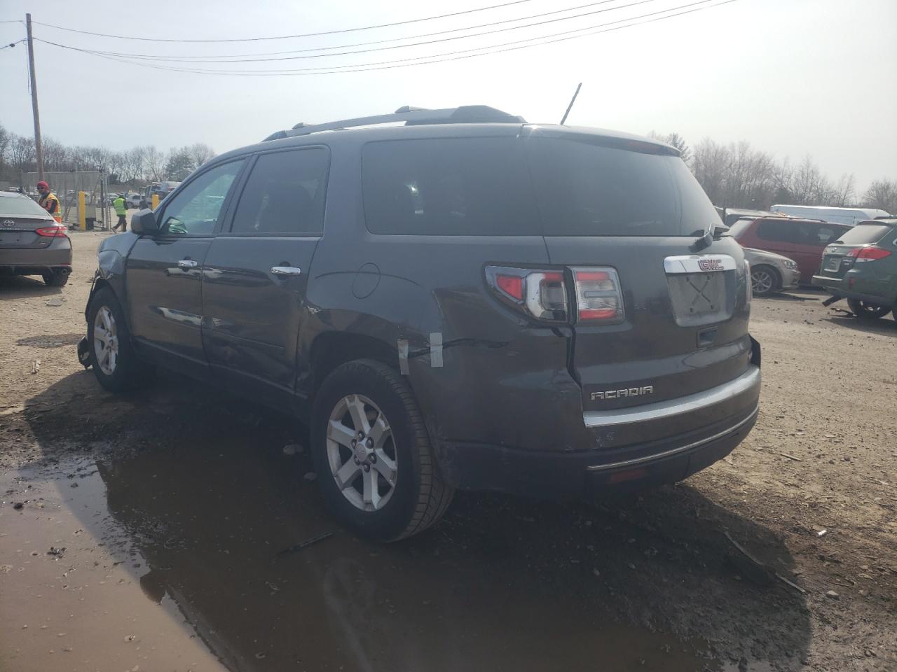 Photo 3 from auction – 2014 GMC ACADIA SLE with VIN 1GKKVPKD2EJ149034