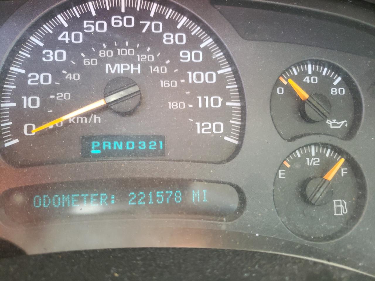 Photo 8 from auction – 2003 GMC SIERRA K15 with VIN 2GTFK69U331162260