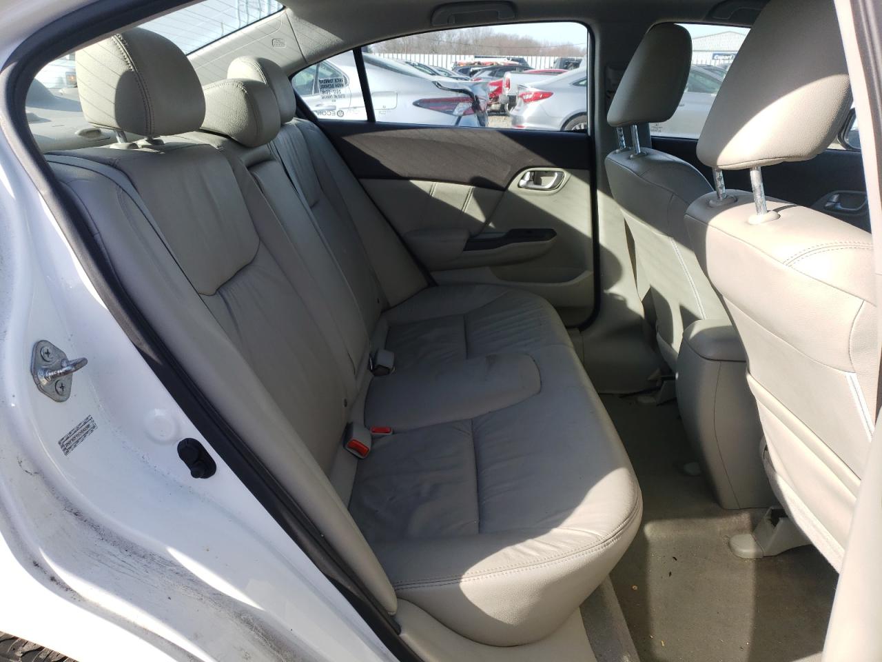 Photo 6 from auction – 2012 HONDA CIVIC with VIN 2HGFB2F91CH542389